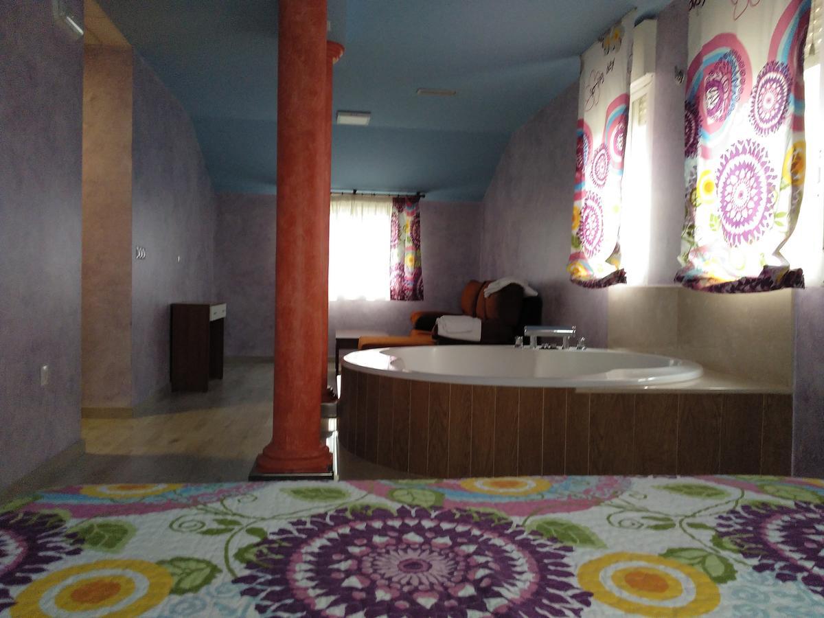 Hostal Orly Camponaraya ภายนอก รูปภาพ