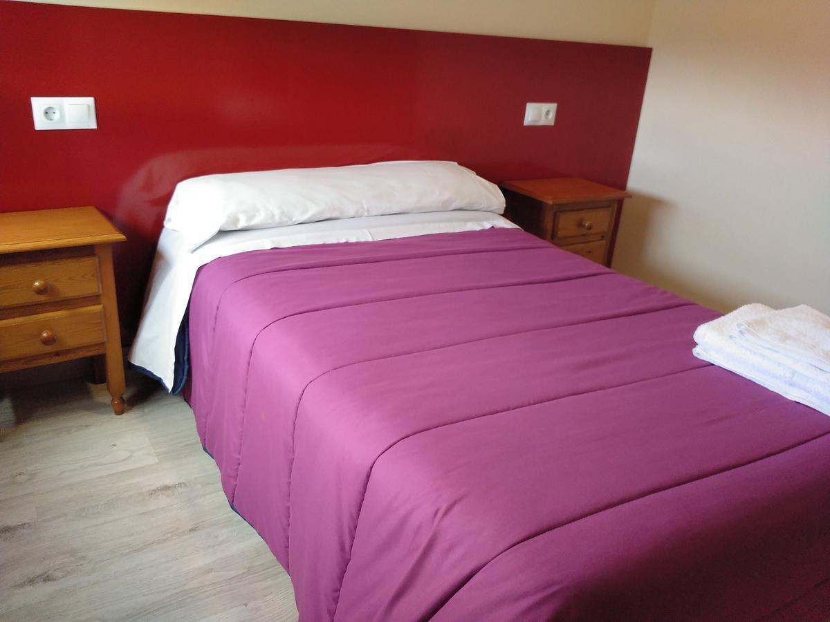 Hostal Orly Camponaraya ภายนอก รูปภาพ