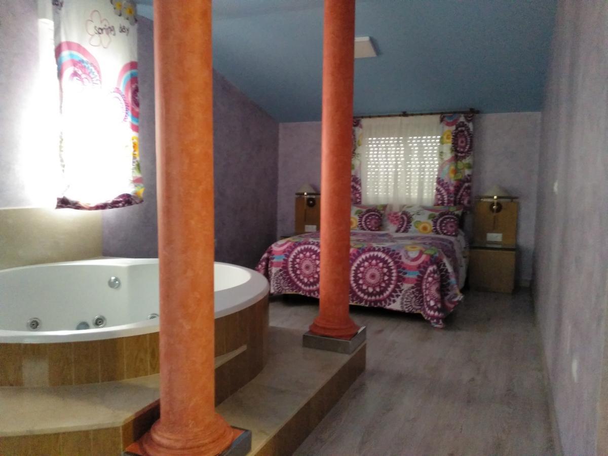 Hostal Orly Camponaraya ภายนอก รูปภาพ